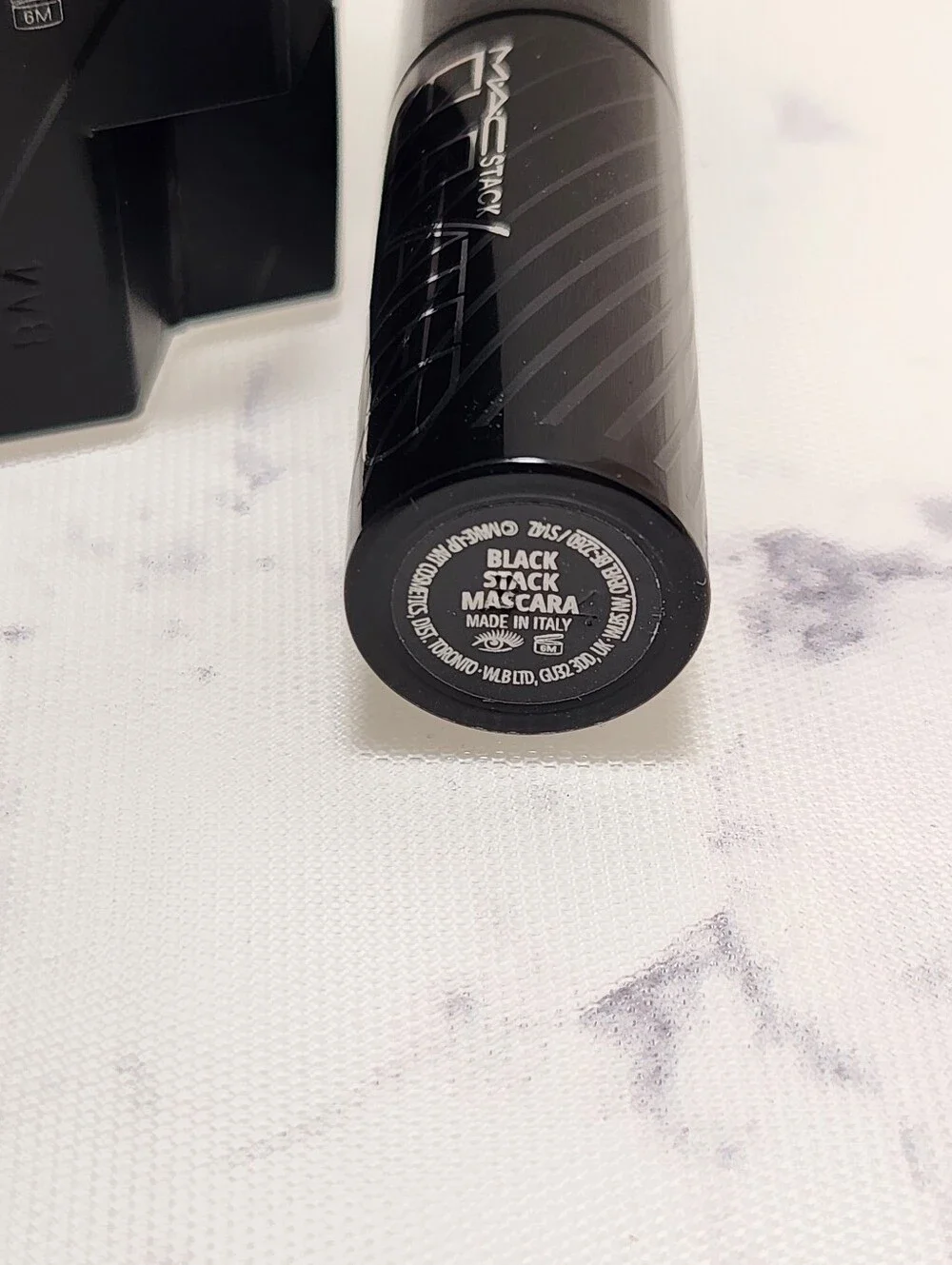 MAC Stack Elevated Black Mascara Mini Travel Size .1 Oz